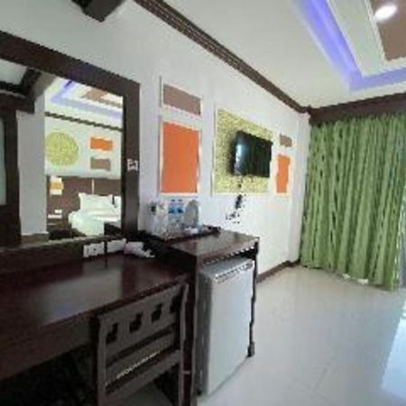 Azure Bangla Phuket Hotel Patong Kültér fotó