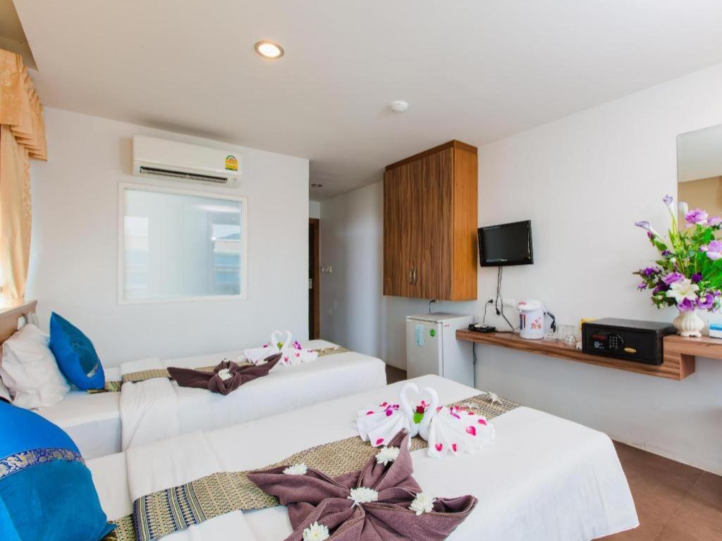 Azure Bangla Phuket Hotel Patong Kültér fotó
