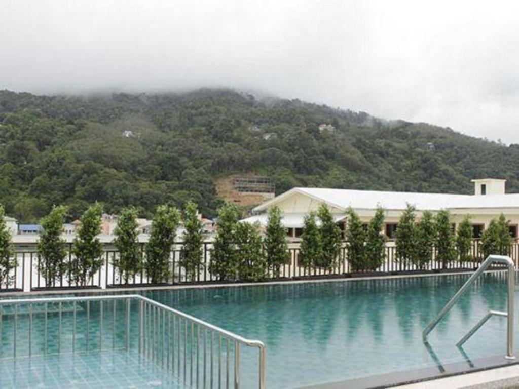 Azure Bangla Phuket Hotel Patong Kültér fotó